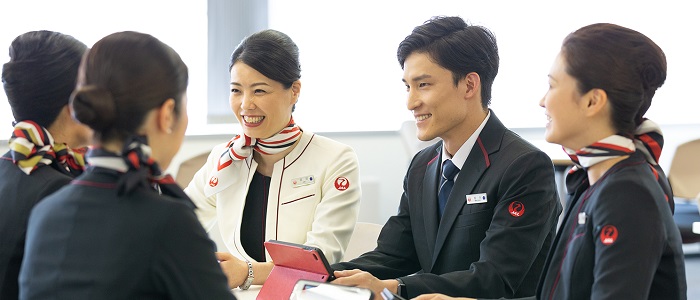 事例②日本航空株式会社/JAL（空運）
