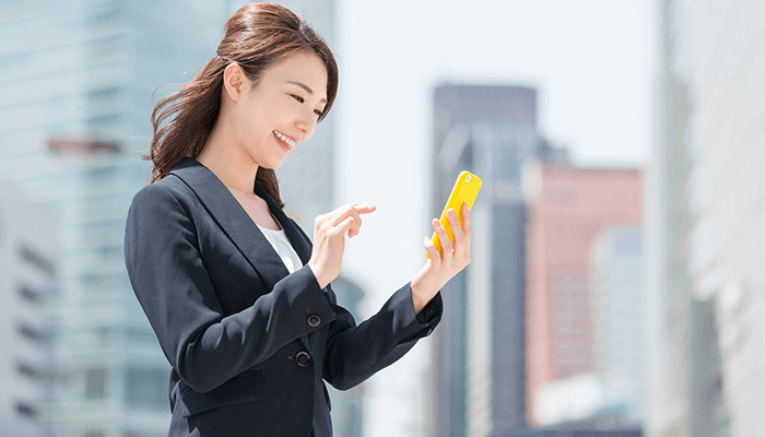 社用携帯の海外ローミングで高額請求を避ける方法の要点