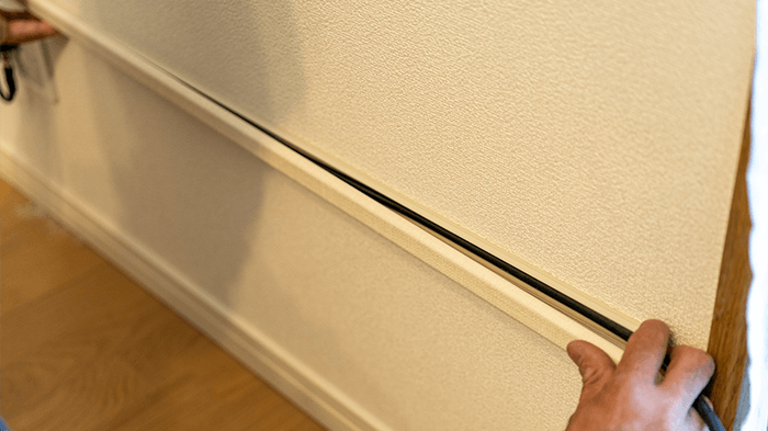 LANケーブルの露出配線の画像