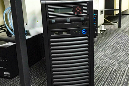 株式会社九匠企画様のビジネスフォン納品レポート