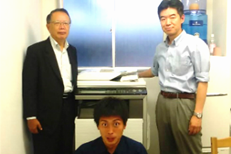 株式会社ブルーイグナイト様の複合機納品レポート