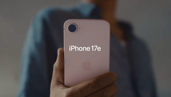 iPhone 17eのサイズ感をイメージできる画像