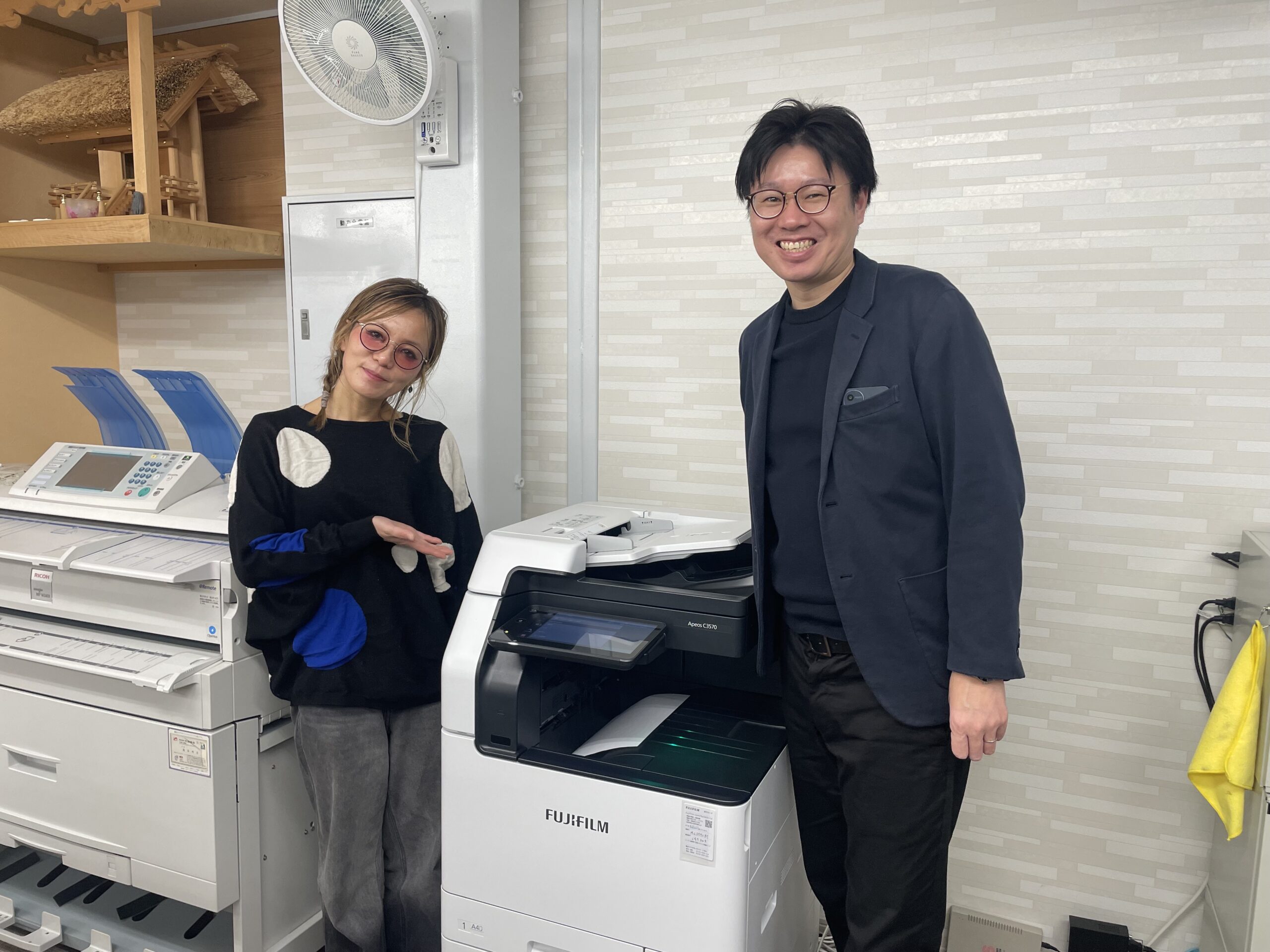 【展示品・美品】リモート納品研修付 業務用エステ複合機 株式会社マテリアル様の複合機納品レポート（導入事例）｜OFFICE110