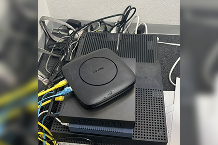 アポロロジスティクス株式会社様のビジネスフォン納品レポート（選定理由）