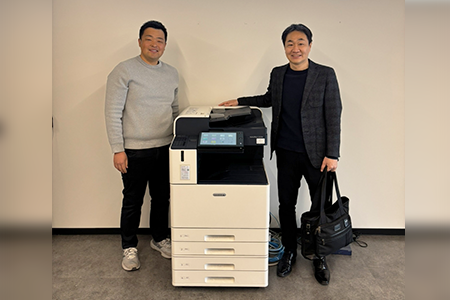 クルー株式会社様の複合機納品レポート