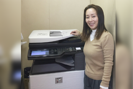 グローバルフードマネージメント株式会社様の複合機納品レポート