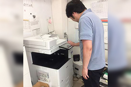 株式会社松下商会様の複合機納品レポート