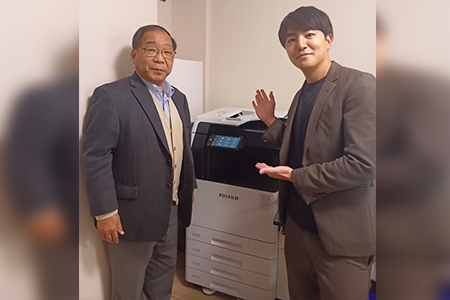 モビリス・コンサルティング株式会社様の複合機納品レポート